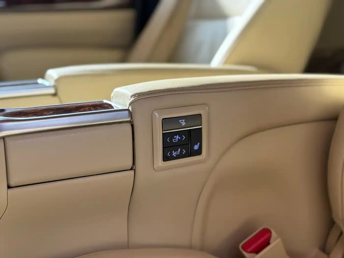 2018 Alphard Facelift 3.5L Luxury Edition — миниатюра 11
