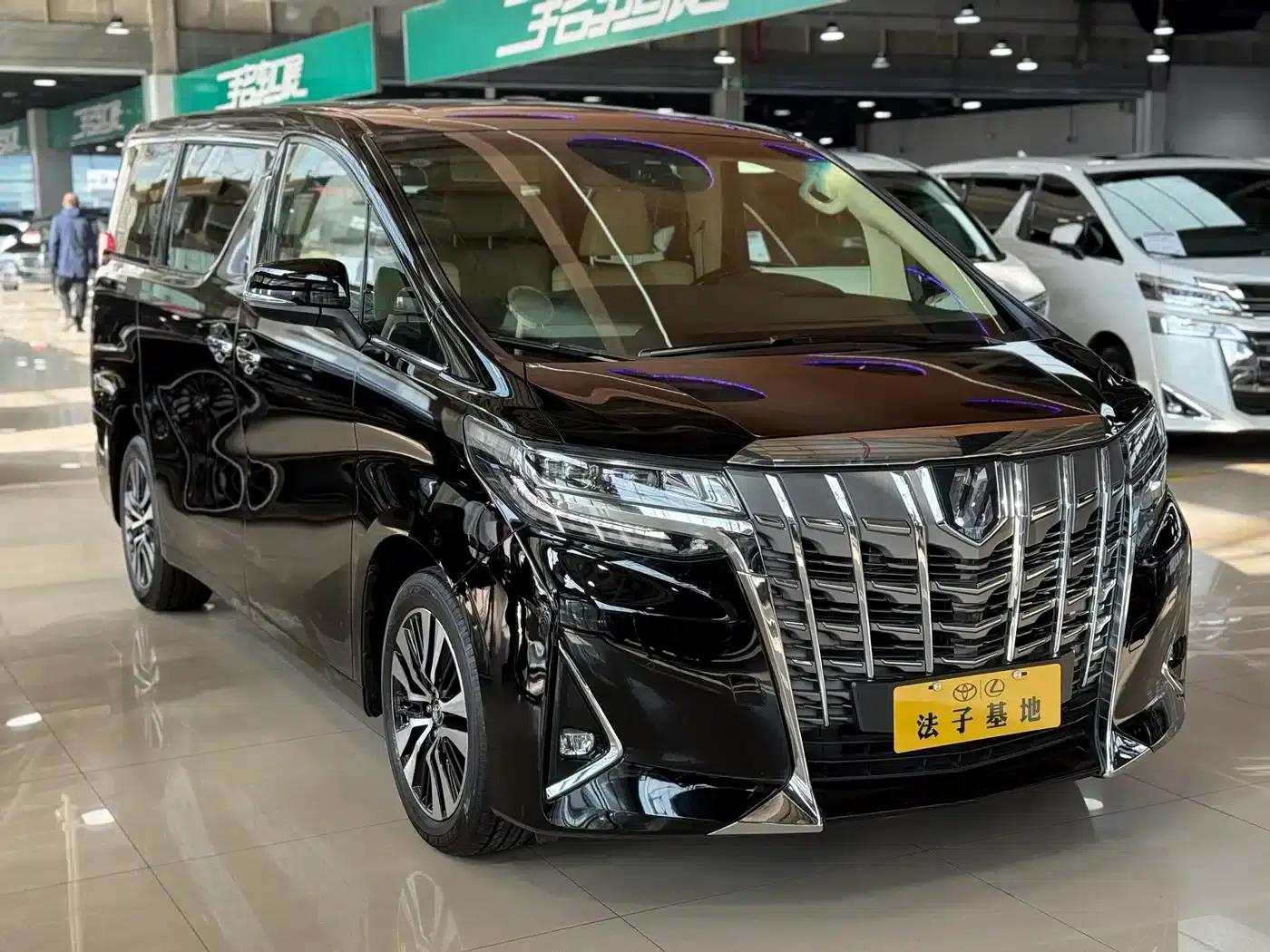 2018 Alphard Facelift 3.5L Luxury Edition — миниатюра 3