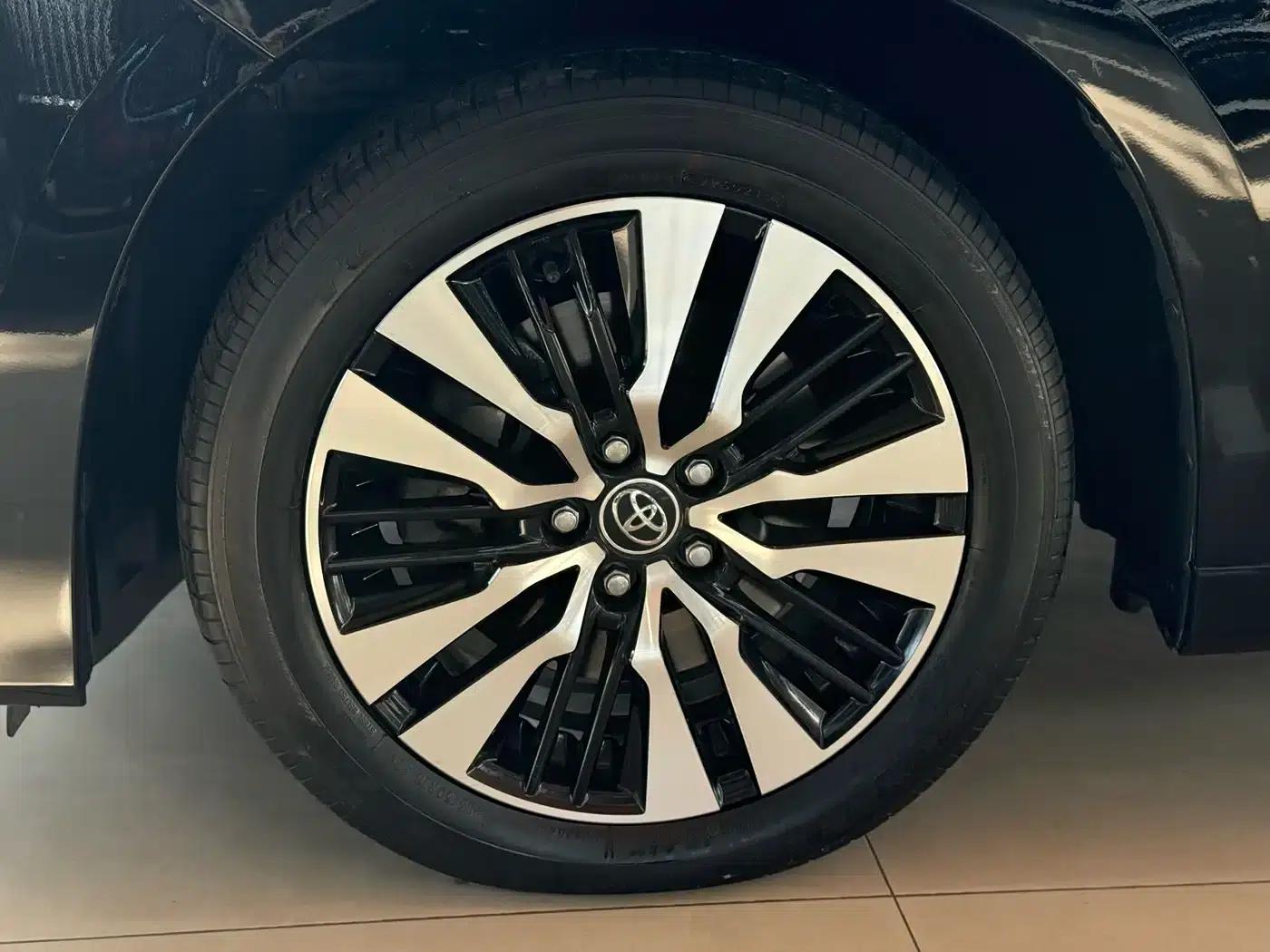 2018 Alphard Facelift 3.5L Luxury Edition — миниатюра 28