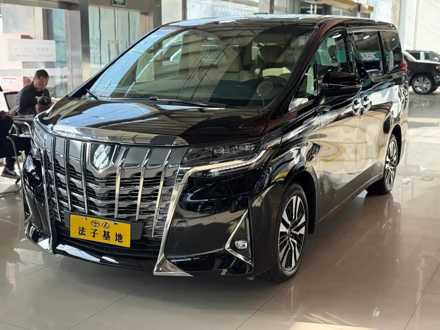 2018 Alphard Facelift 3.5L Luxury Edition — миниатюра 4