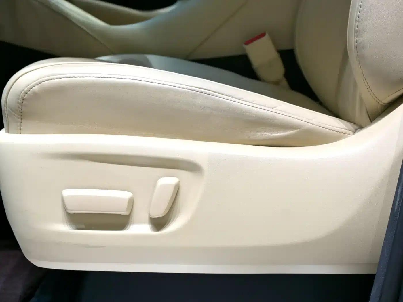 2021 Alphard Hybrid 2.5L Premium Edition — миниатюра 24