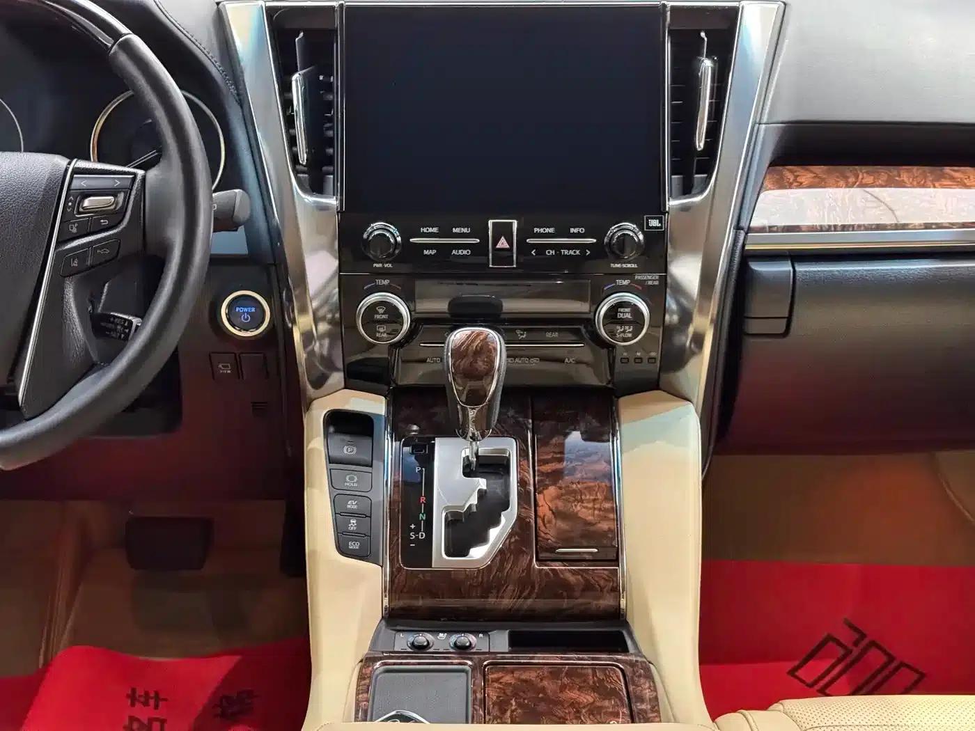 2020 Alphard Hybrid 2.5L Luxury Edition — миниатюра 11