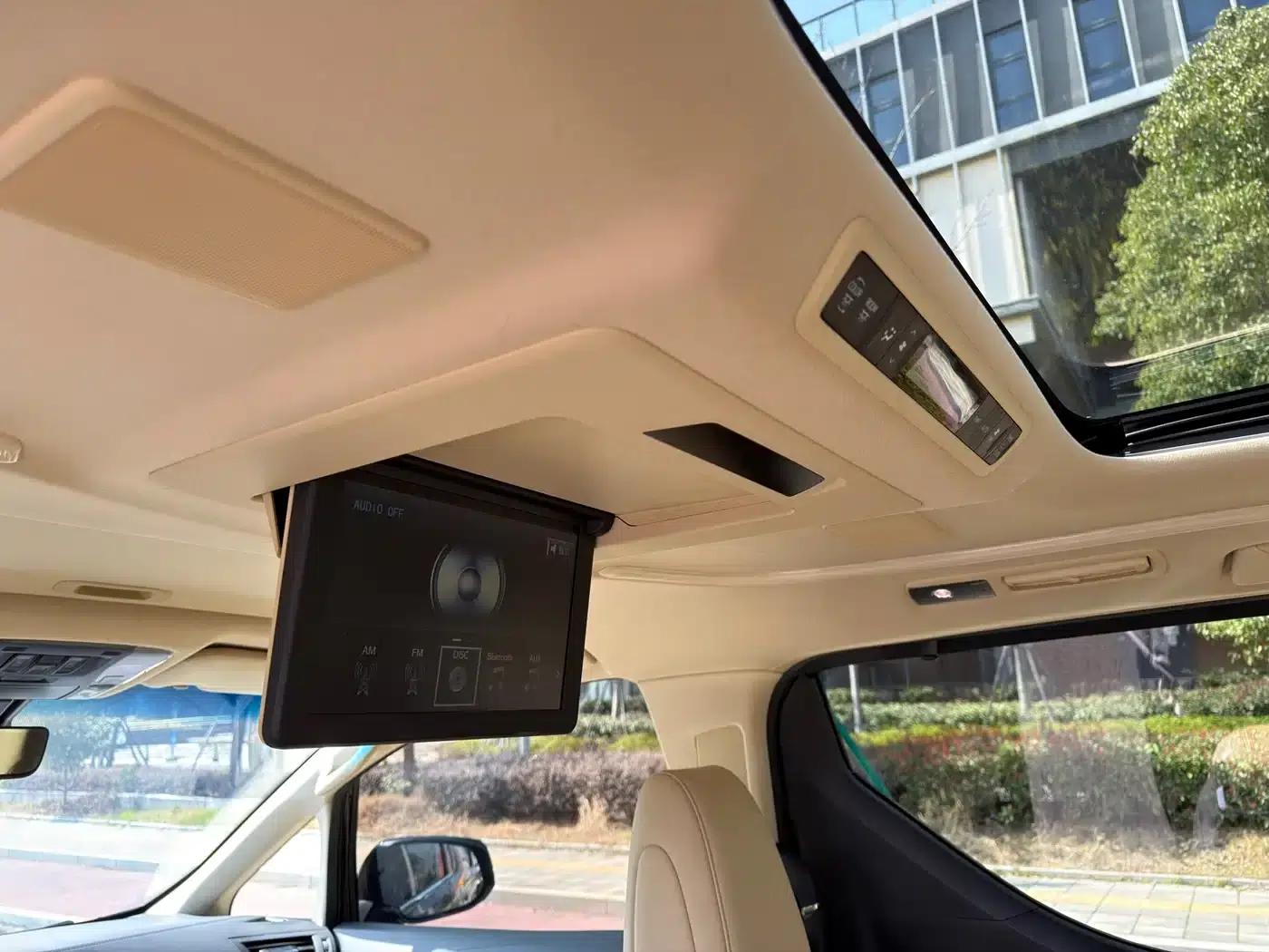 2020 Alphard Hybrid 2.5L Premium Edition — миниатюра 11