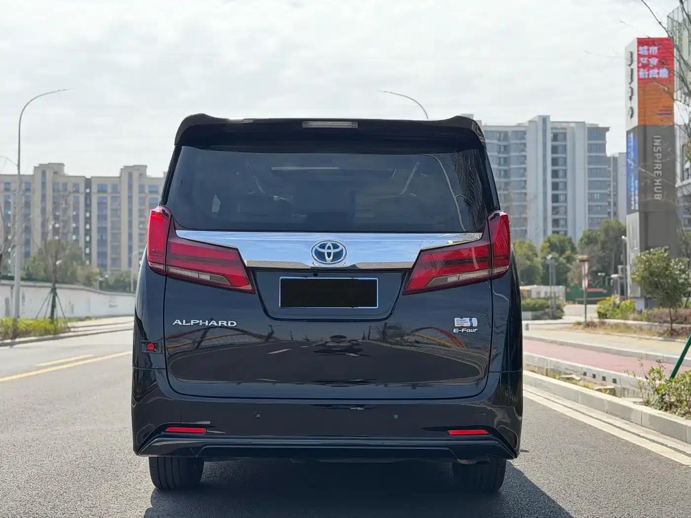 2020 Alphard Hybrid 2.5L Premium Edition — миниатюра 14