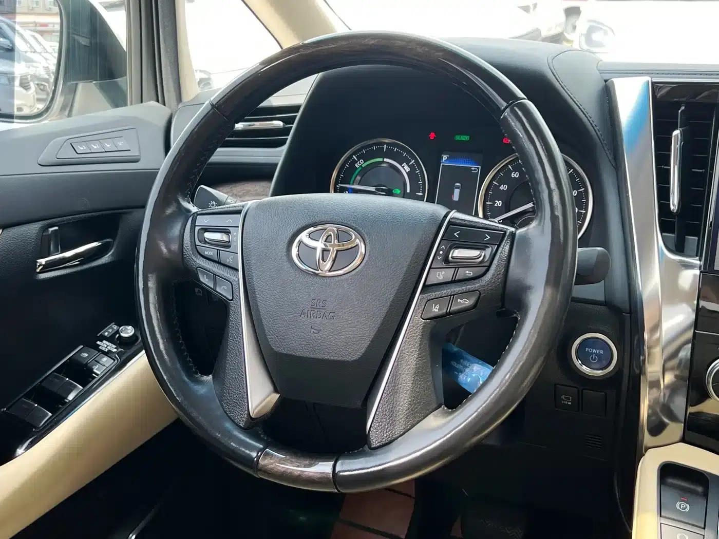 2021 Alphard Hybrid 2.5L Premium Edition — миниатюра 7