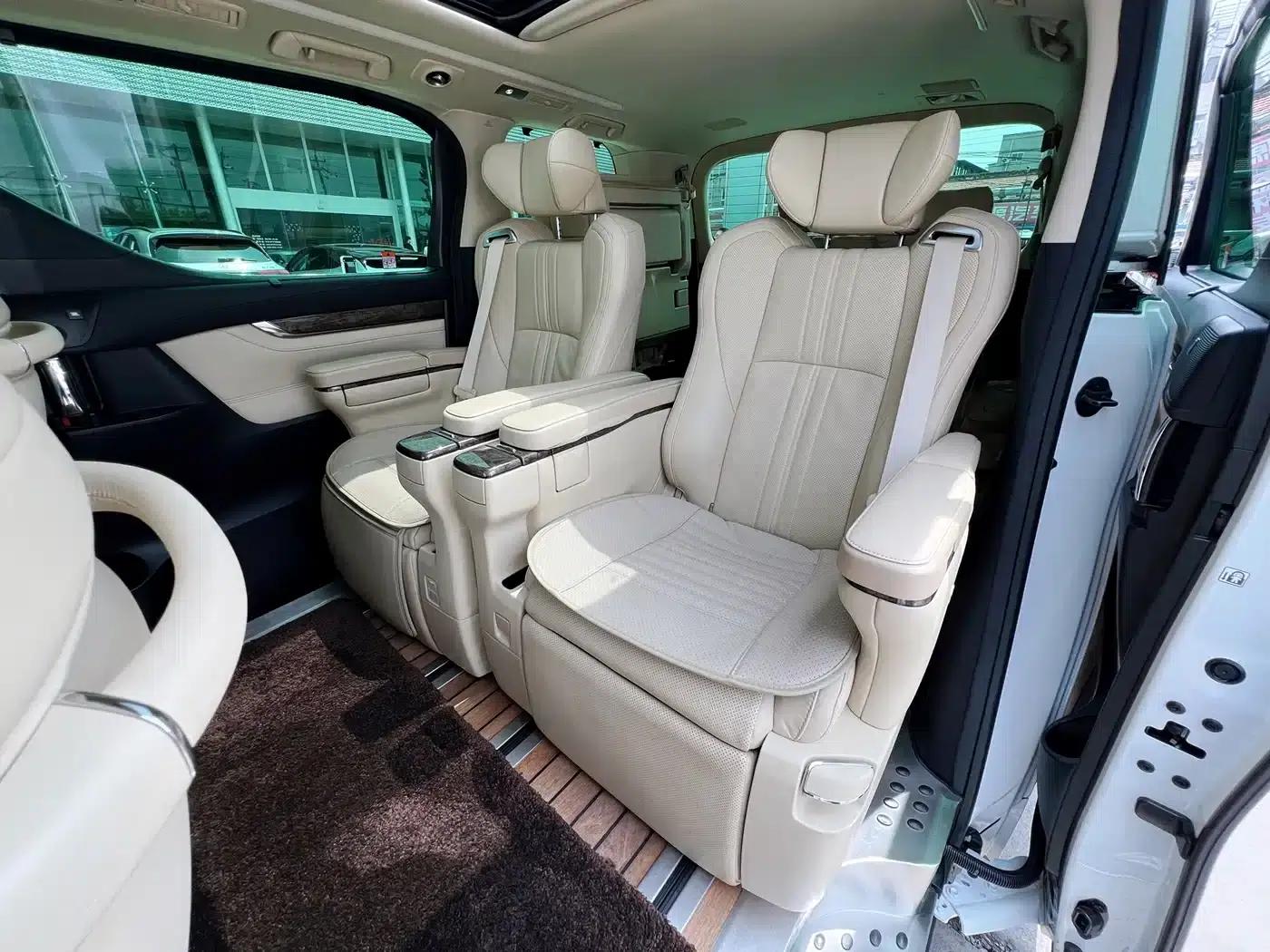 2021 Alphard Hybrid 2.5L Premium Edition — миниатюра 8