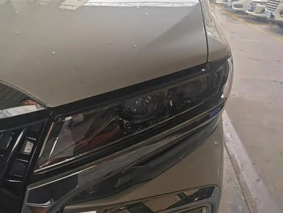 2019 Alphard Hybrid 2.5L Luxury Edition — миниатюра 5