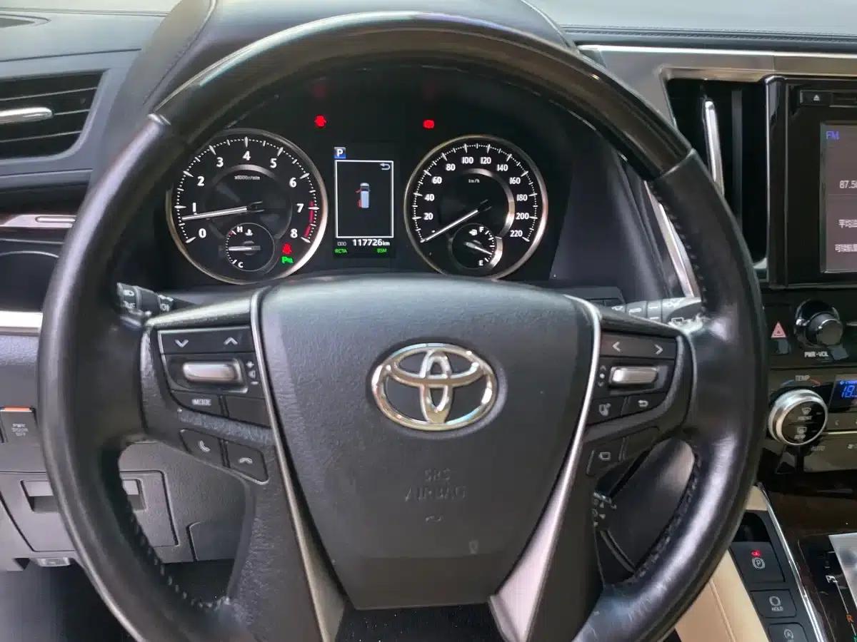 2018 Alphard Facelift 3.5L Luxury Edition — миниатюра 11