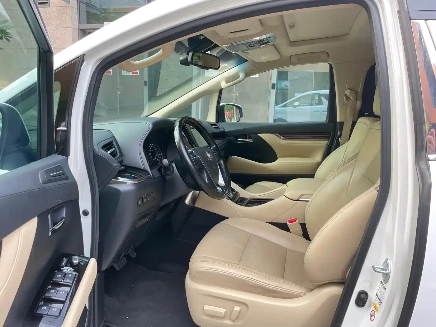 2018 Alphard Facelift 3.5L Luxury Edition — миниатюра 6