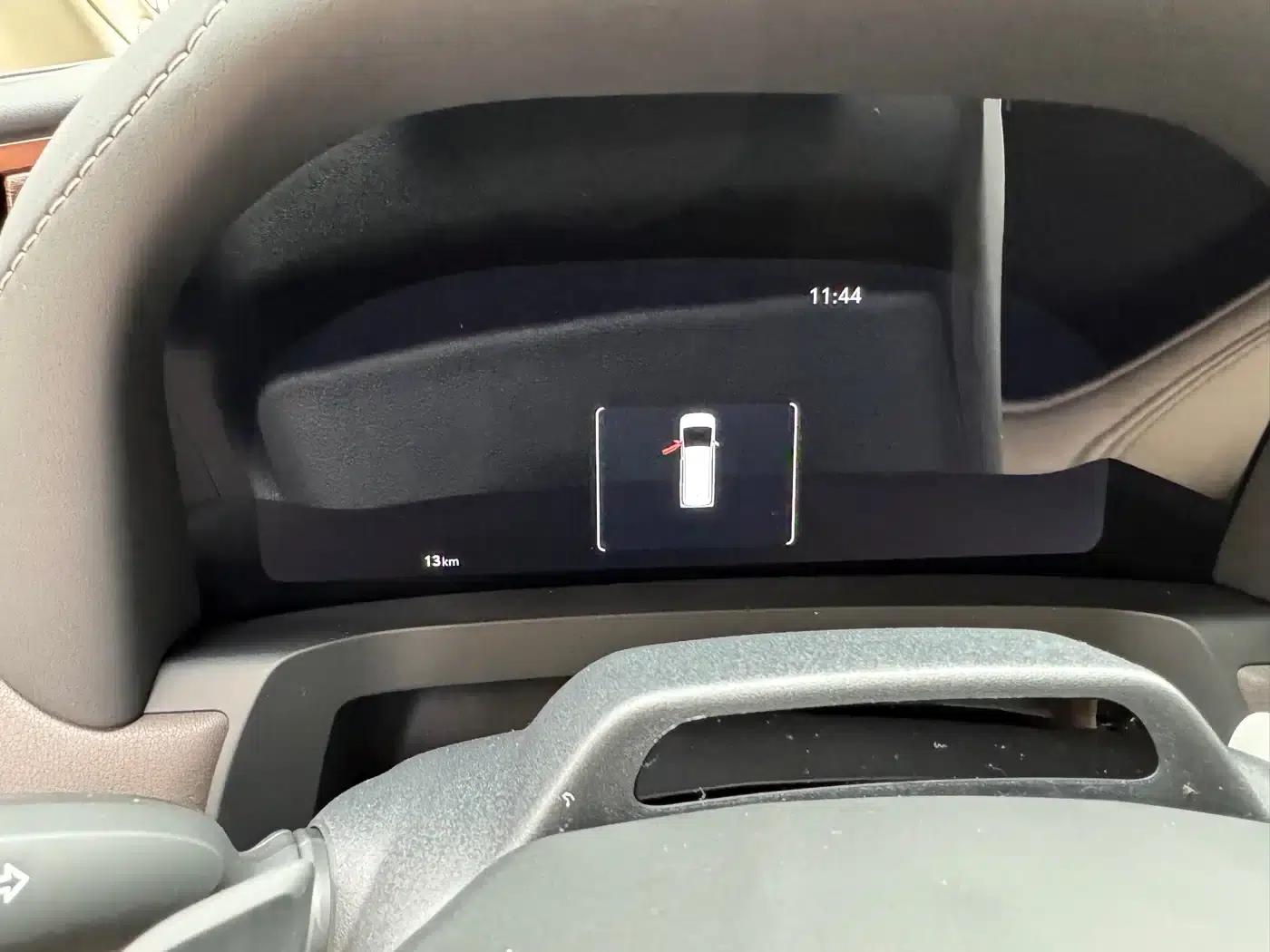 2024 Alphard Hybrid 2.5L Premium Edition — миниатюра 5