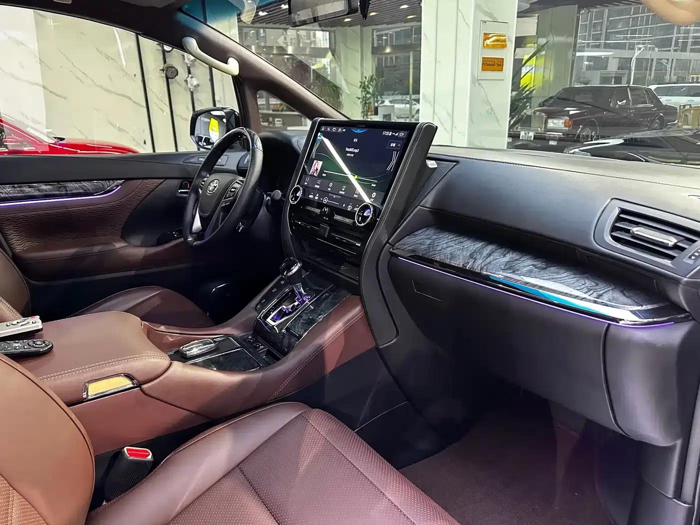 2015 Alphard 3.5L Premium Edition — миниатюра 6