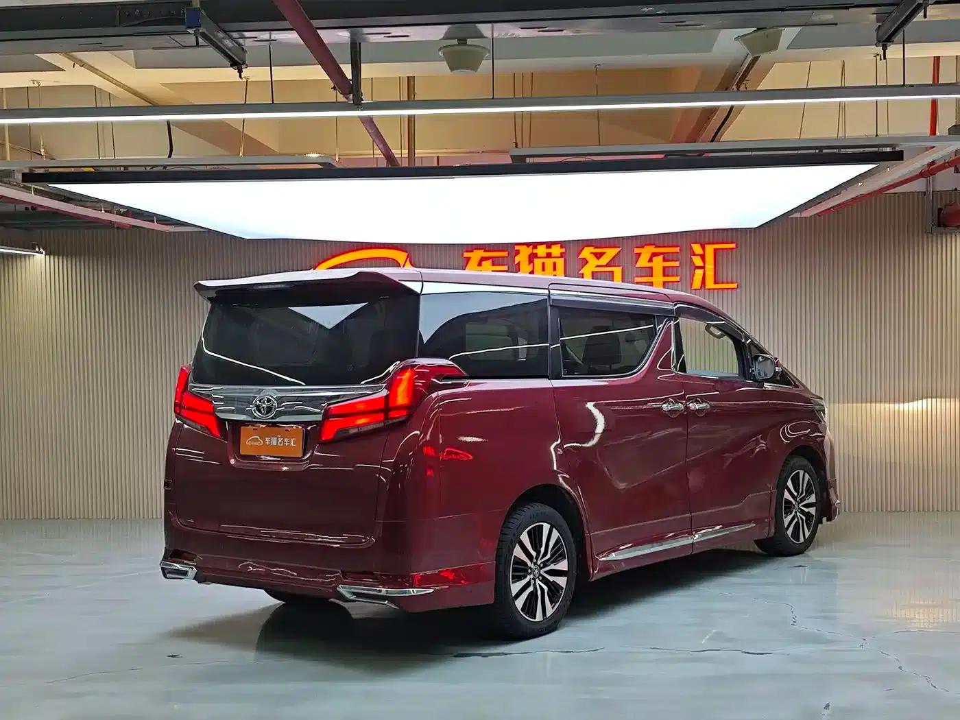 2018 Alphard Facelift 3.5L Luxury Edition — миниатюра 3