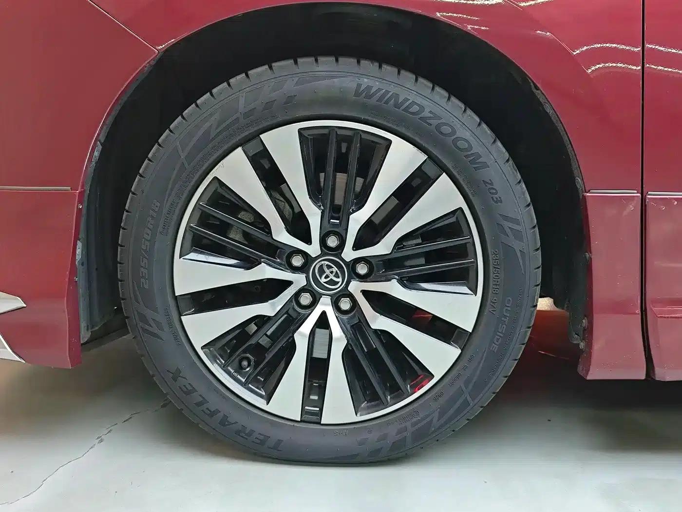 2018 Alphard Facelift 3.5L Luxury Edition — миниатюра 5