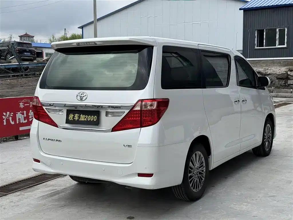 2011 Alphard 3.5L Luxury Edition — миниатюра 8