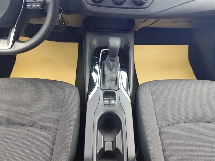 2019 Toyota Corolla 1.2T S-CVT GL Pioneer Edition — миниатюра 16