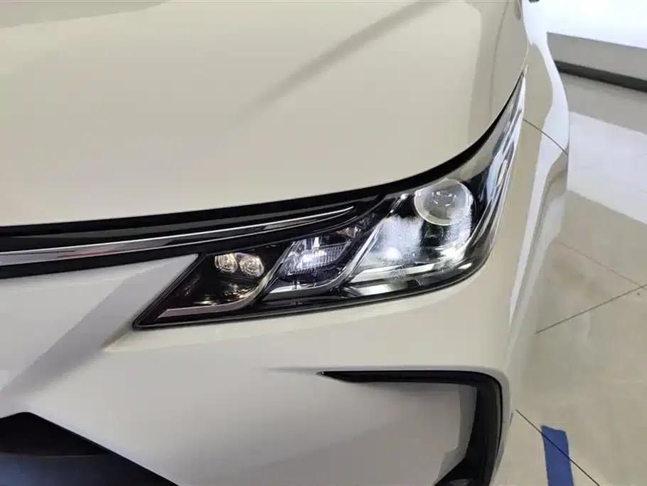 2019 Toyota Corolla 1.2T S-CVT GL Pioneer Edition — миниатюра 5