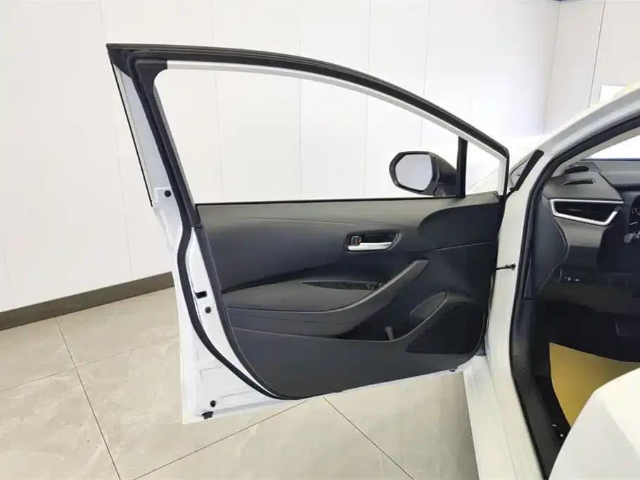 2019 Toyota Corolla 1.2T S-CVT GL Pioneer Edition — миниатюра 7