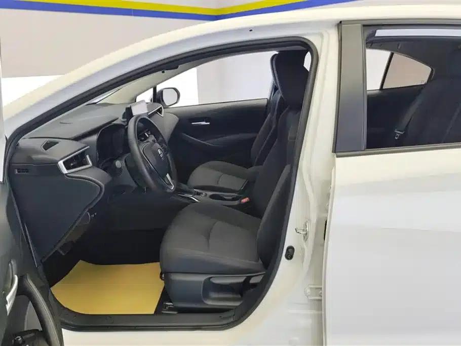 2019 Toyota Corolla 1.2T S-CVT GL Pioneer Edition — миниатюра 9