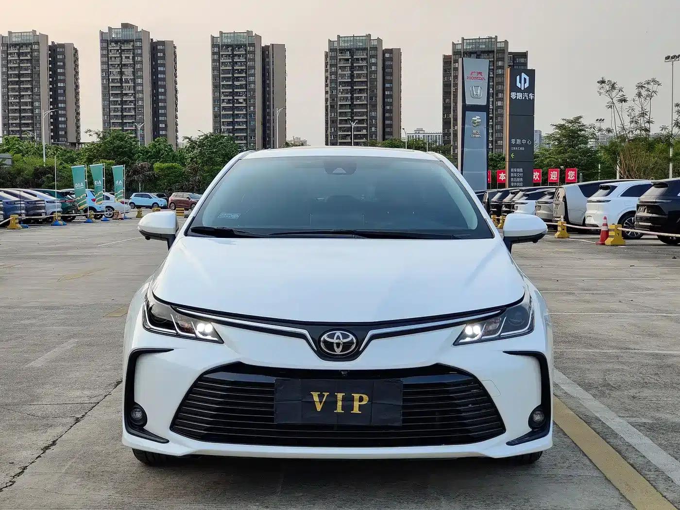 2021 Toyota Corolla 1.2T S-CVT Elite Edition — миниатюра 2