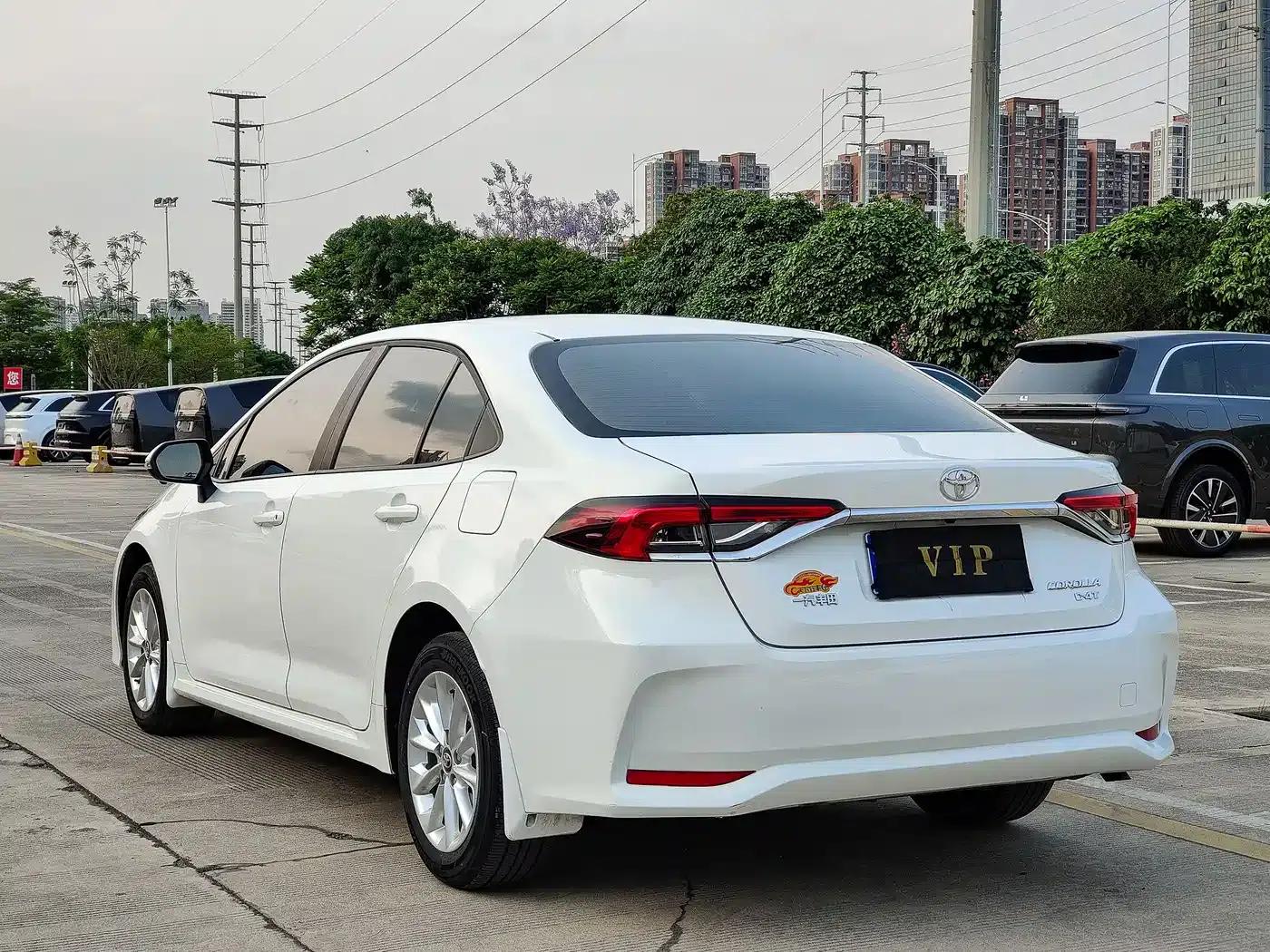 2021 Toyota Corolla 1.2T S-CVT Elite Edition — миниатюра 5