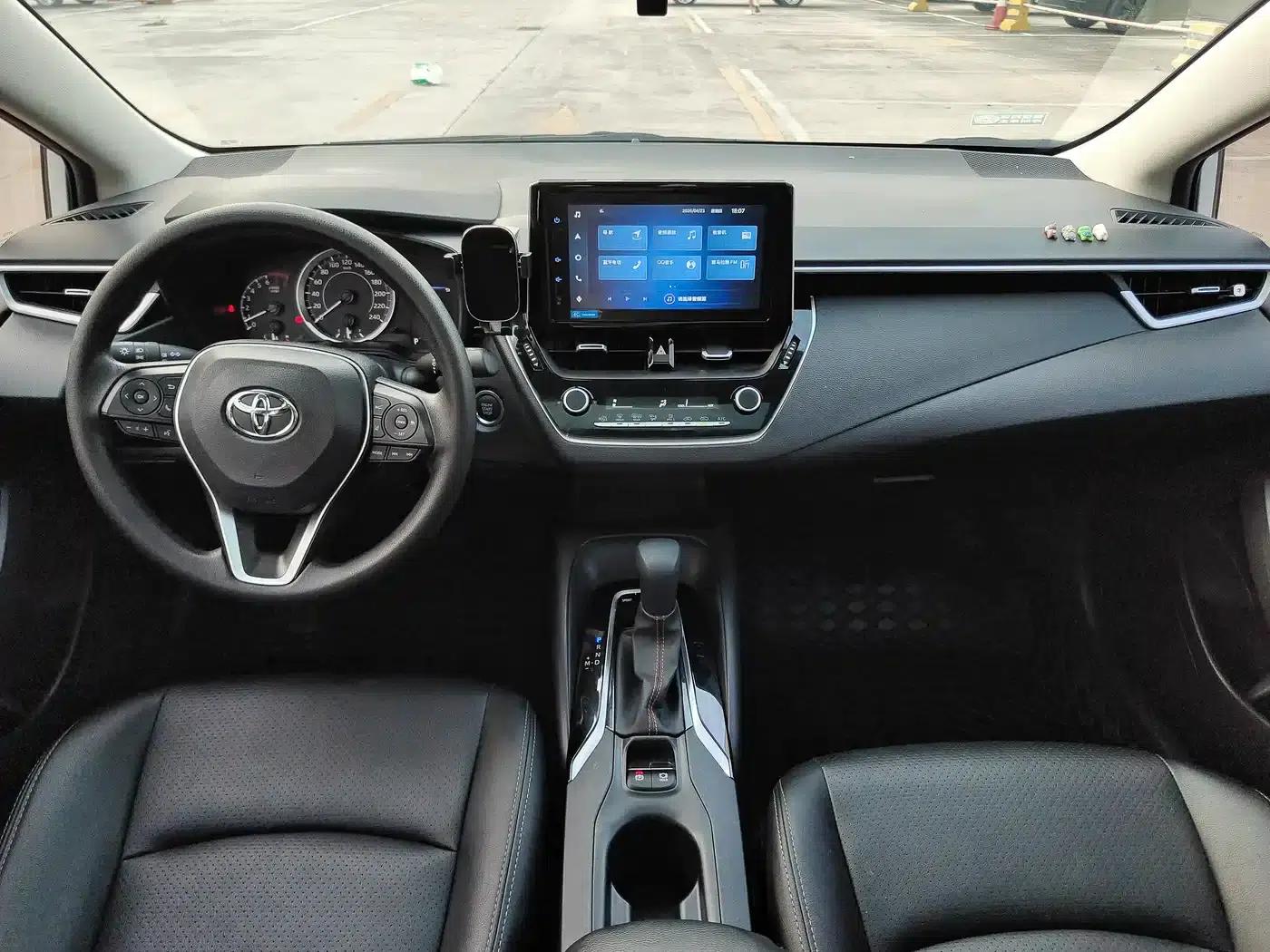 2021 Toyota Corolla 1.2T S-CVT Elite Edition — миниатюра 10