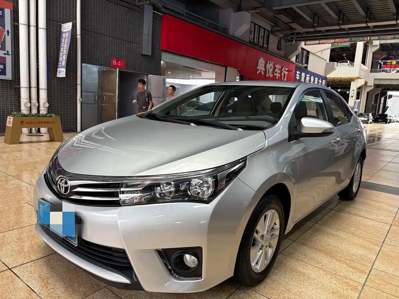 2016 Toyota Corolla 1.6L CVT GL-i Cool Edition — миниатюра 1