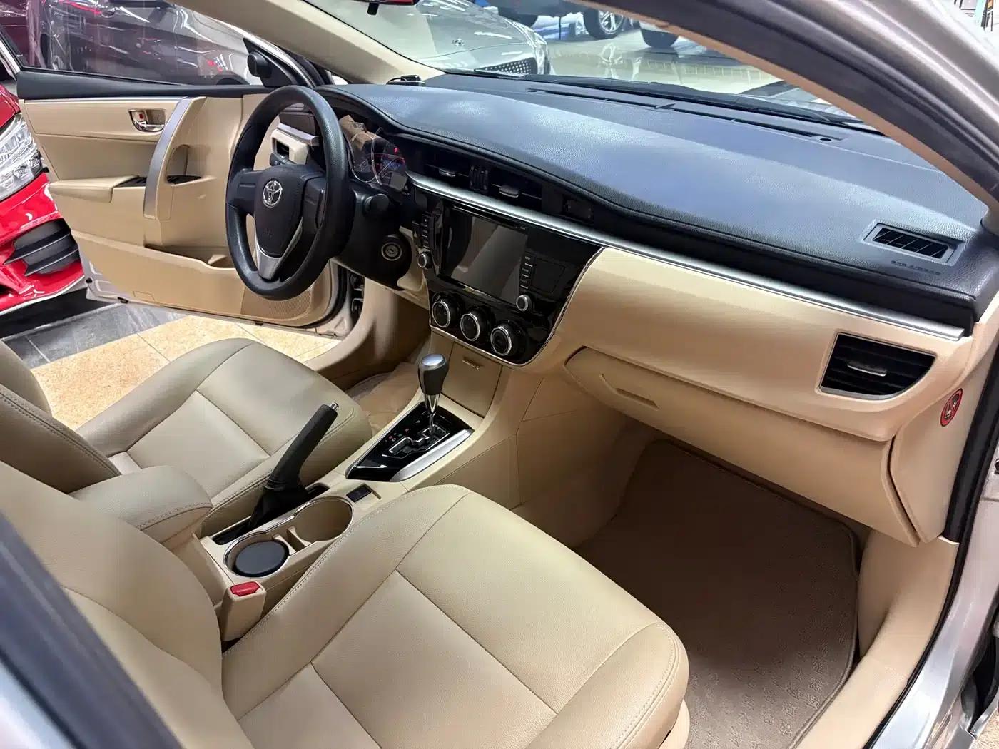 2016 Toyota Corolla 1.6L CVT GL-i Cool Edition — миниатюра 11
