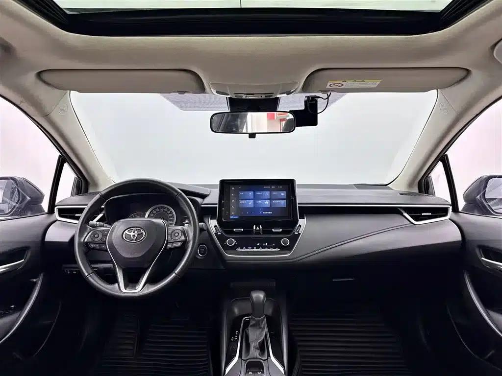 2021 Toyota Corolla 1.2T S-CVT Luxury Edition — миниатюра 8