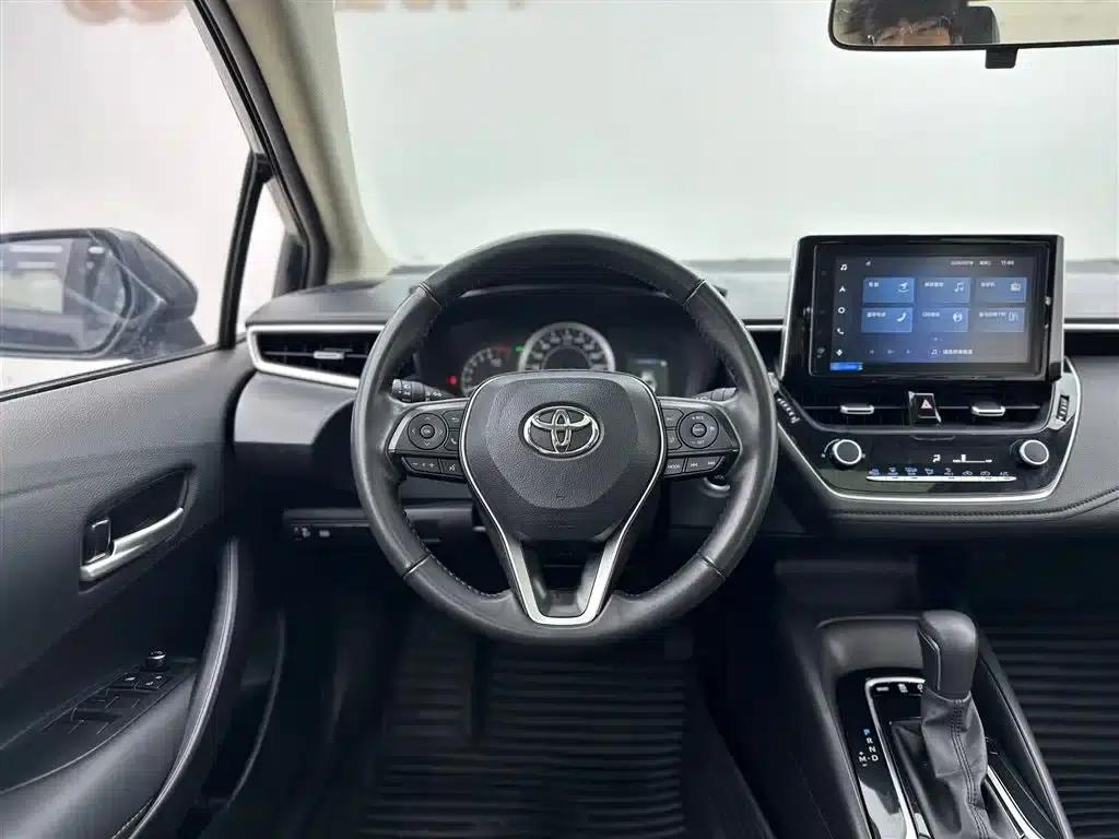 2021 Toyota Corolla 1.2T S-CVT Luxury Edition — миниатюра 9