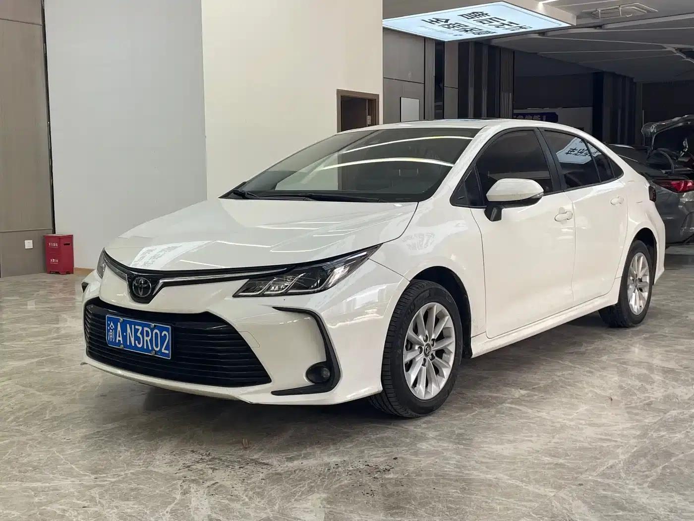 2019 Toyota Corolla 1.2T S-CVT GL-i Luxury Edition — миниатюра 1
