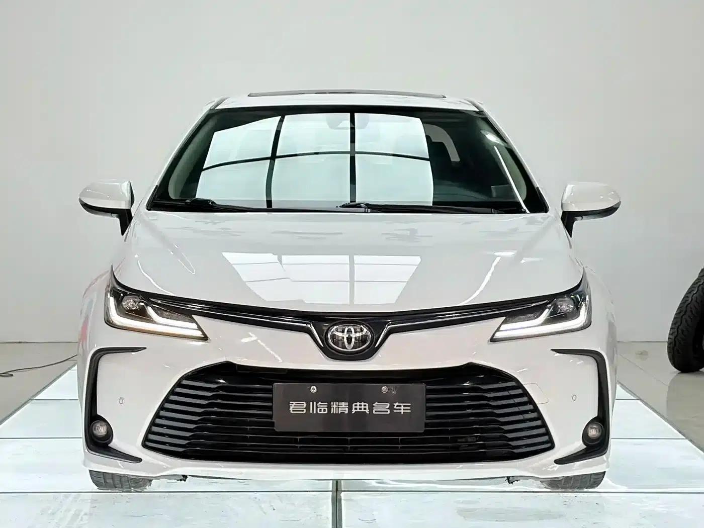 2021 Toyota Corolla TNGA 1.5L CVT Elite Edition — миниатюра 2