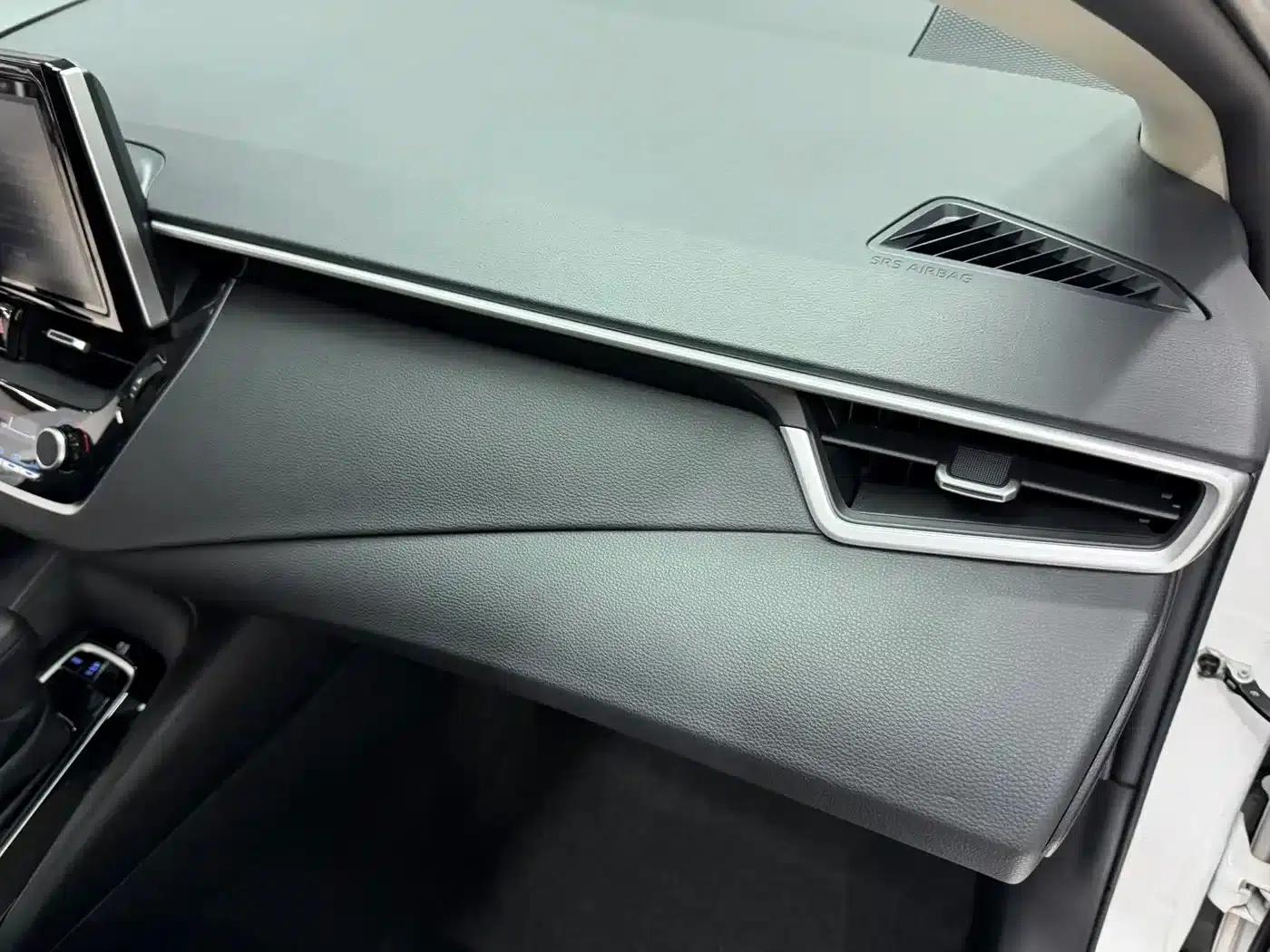 2021 Toyota Corolla TNGA 1.5L CVT Elite Edition — миниатюра 20