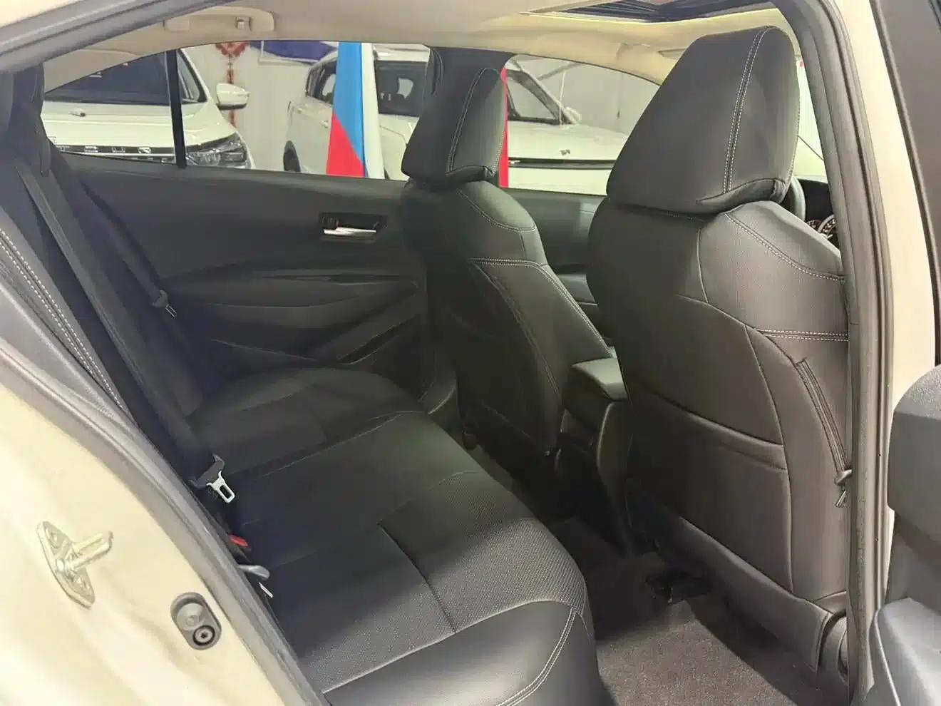 2023 Toyota Corolla 1.2T Elite Edition — миниатюра 14
