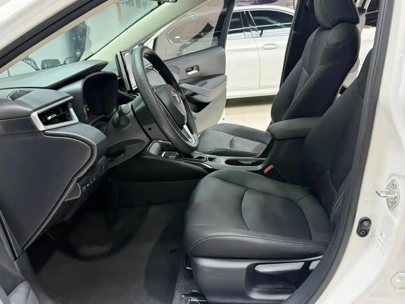 2023 Toyota Corolla 1.2T Elite Edition — миниатюра 9