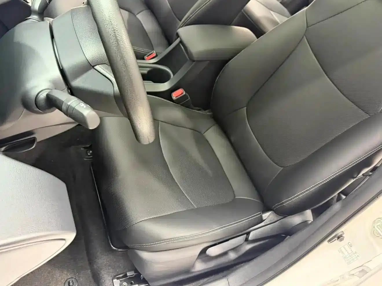 2023 Toyota Corolla 1.2T Elite Edition — миниатюра 10
