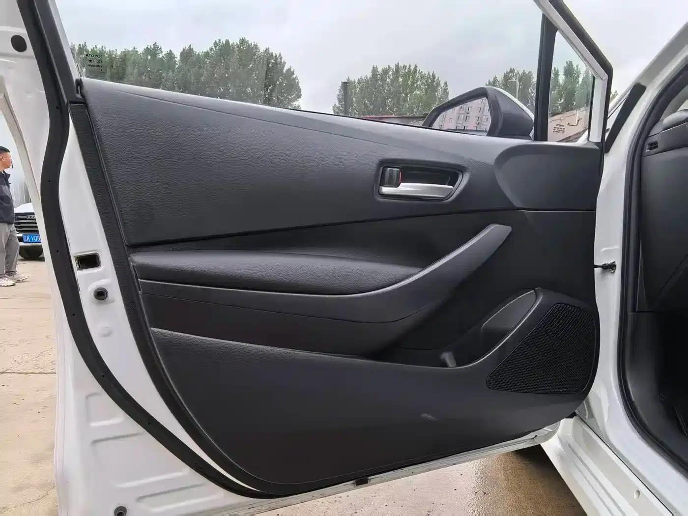 2021 Toyota Corolla 1.2T S-CVT Elite PLUS Edition — миниатюра 18
