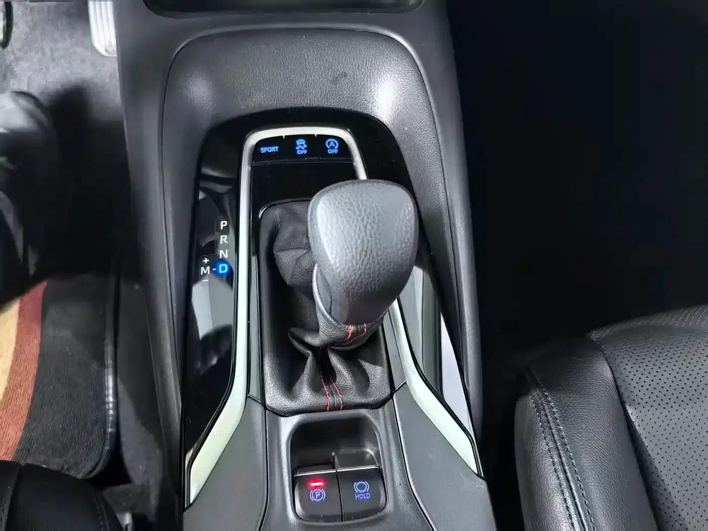 2021 Toyota Corolla 1.2T S-CVT Elite PLUS Edition — миниатюра 22