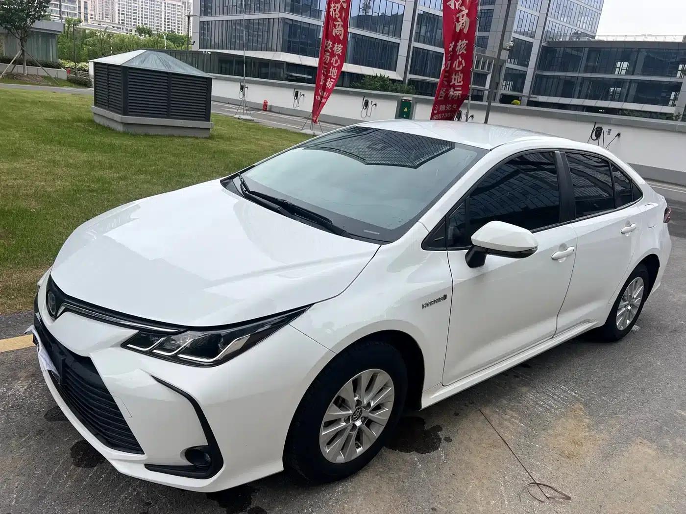 2021 Toyota Corolla Hybrid 1.8L E-CVT Pioneer Edition — миниатюра 1