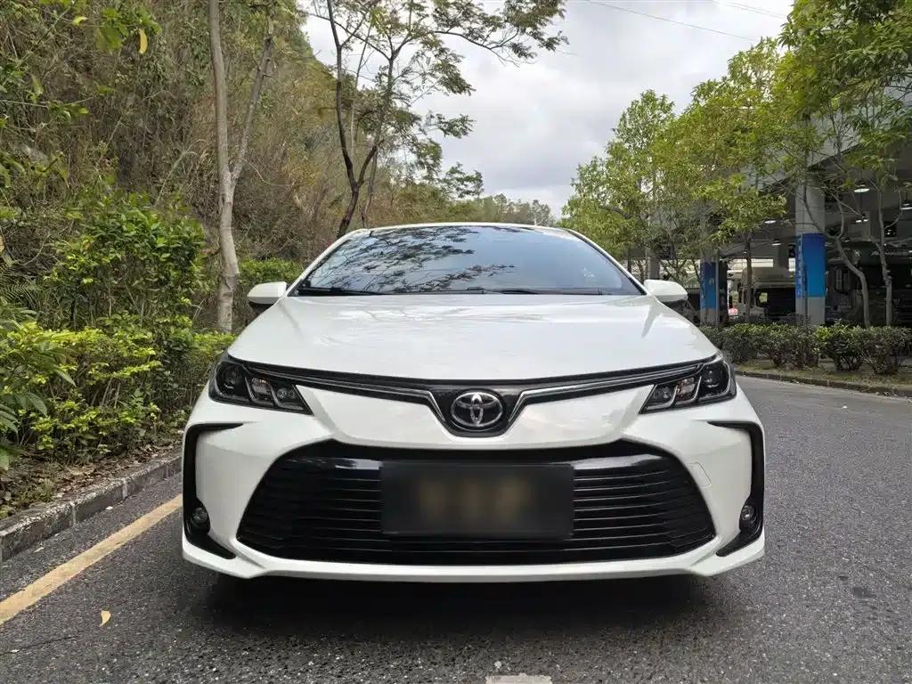 2023 Toyota Corolla 1.2T Elite Edition — миниатюра 5