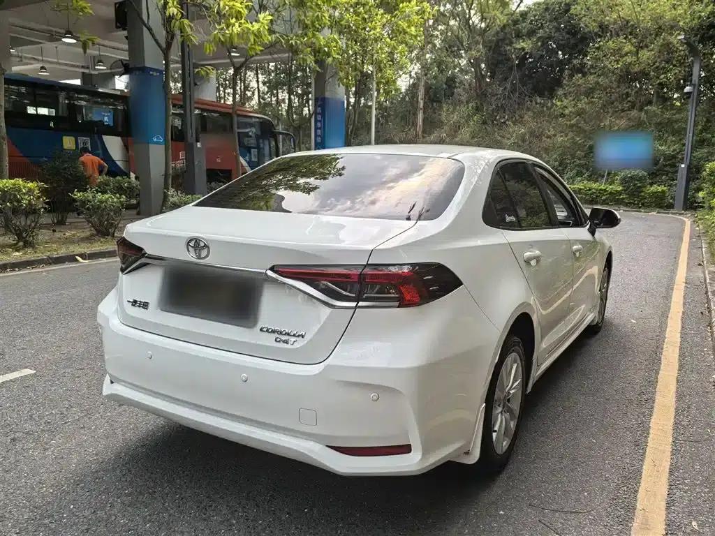 2023 Toyota Corolla 1.2T Elite Edition — миниатюра 8