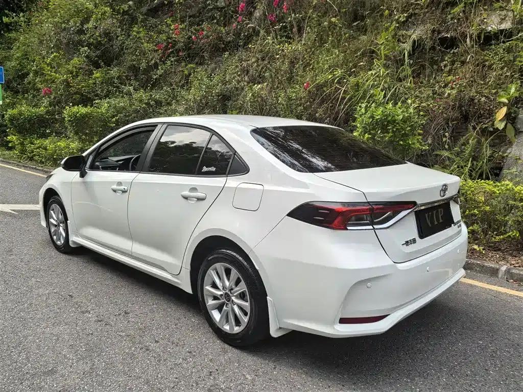 2023 Toyota Corolla 1.2T Elite Edition — миниатюра 9