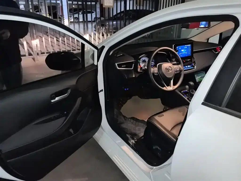 2021 Toyota Corolla 1.2T S-CVT Elite PLUS Edition — миниатюра 13