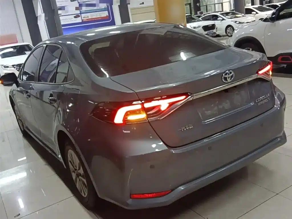 2022 Toyota Corolla Hybrid 1.8L E-CVT Pioneer Edition — миниатюра 5