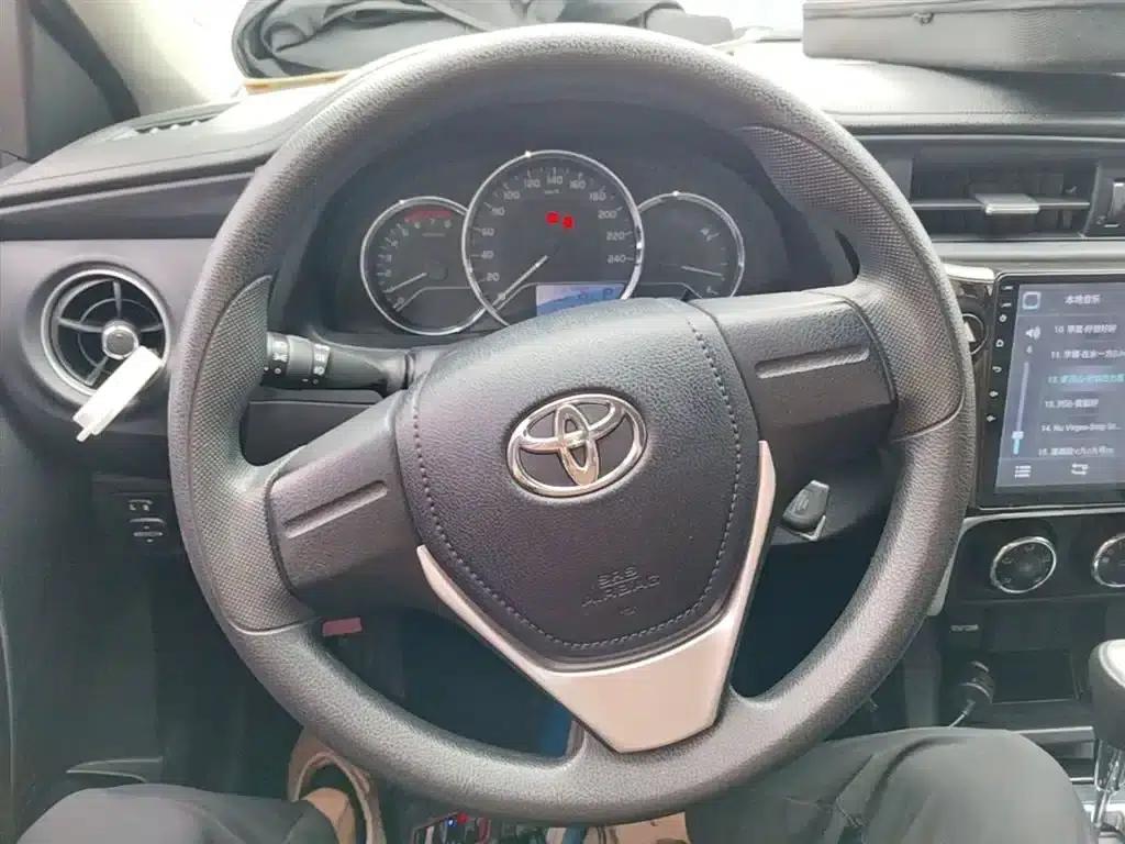 2017 Corolla Facelift 1.2T S-CVT GL — миниатюра 11