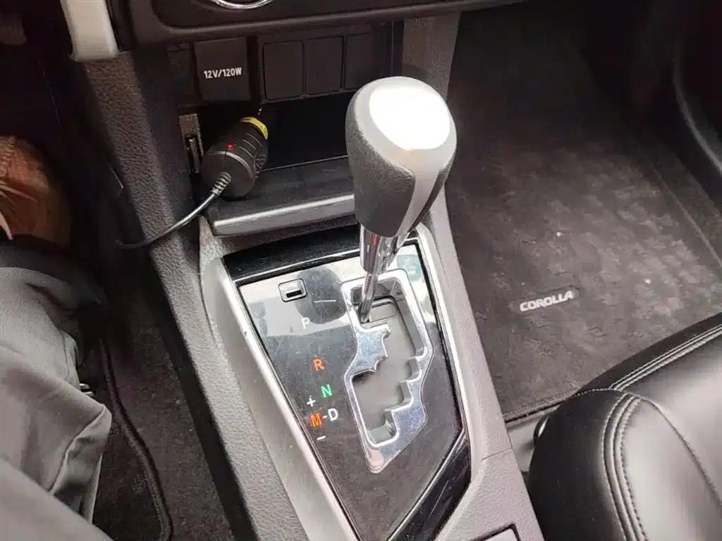 2017 Corolla Facelift 1.2T S-CVT GL — миниатюра 14