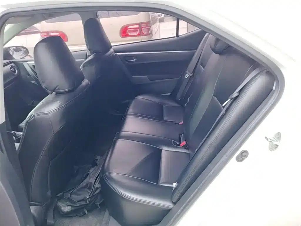 2017 Corolla Facelift 1.2T S-CVT GL — миниатюра 17