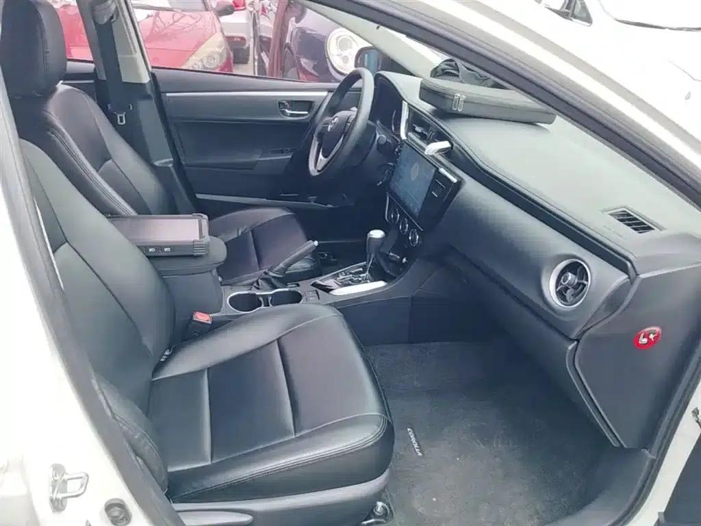 2017 Corolla Facelift 1.2T S-CVT GL — миниатюра 25