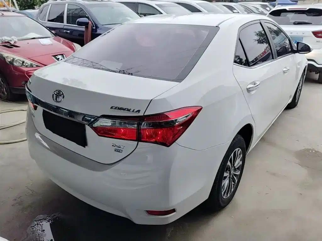 2017 Corolla Facelift 1.2T S-CVT GL — миниатюра 7
