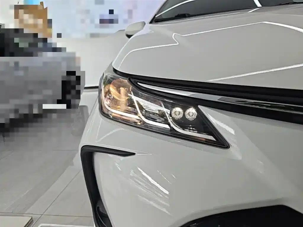 2019 Toyota Corolla 1.2T S-CVT GL-i Elite Edition — миниатюра 13