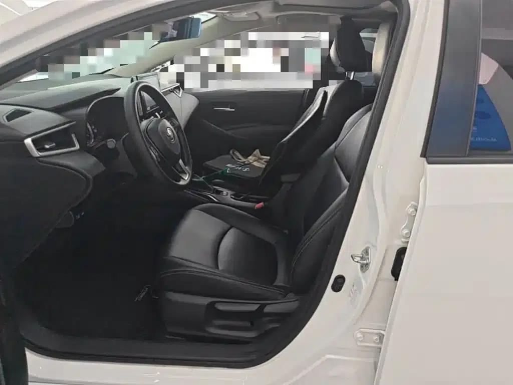 2019 Toyota Corolla 1.2T S-CVT GL-i Elite Edition — миниатюра 22